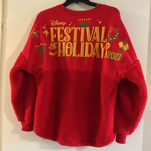 Disney Californiaia Adventure Festival of the Holidays spirit jersey 2023 - Picture 2 of 5